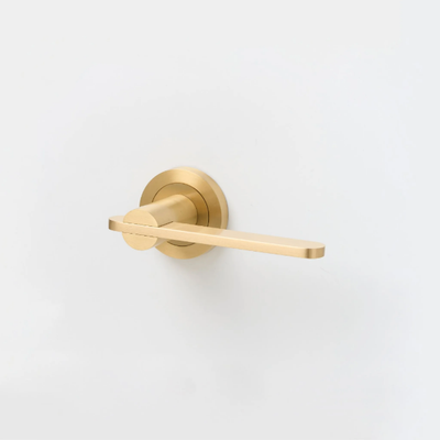 INTERSECT-Door-handle-Lo-Co-Interiors-641339-rel5dad1801.jpg